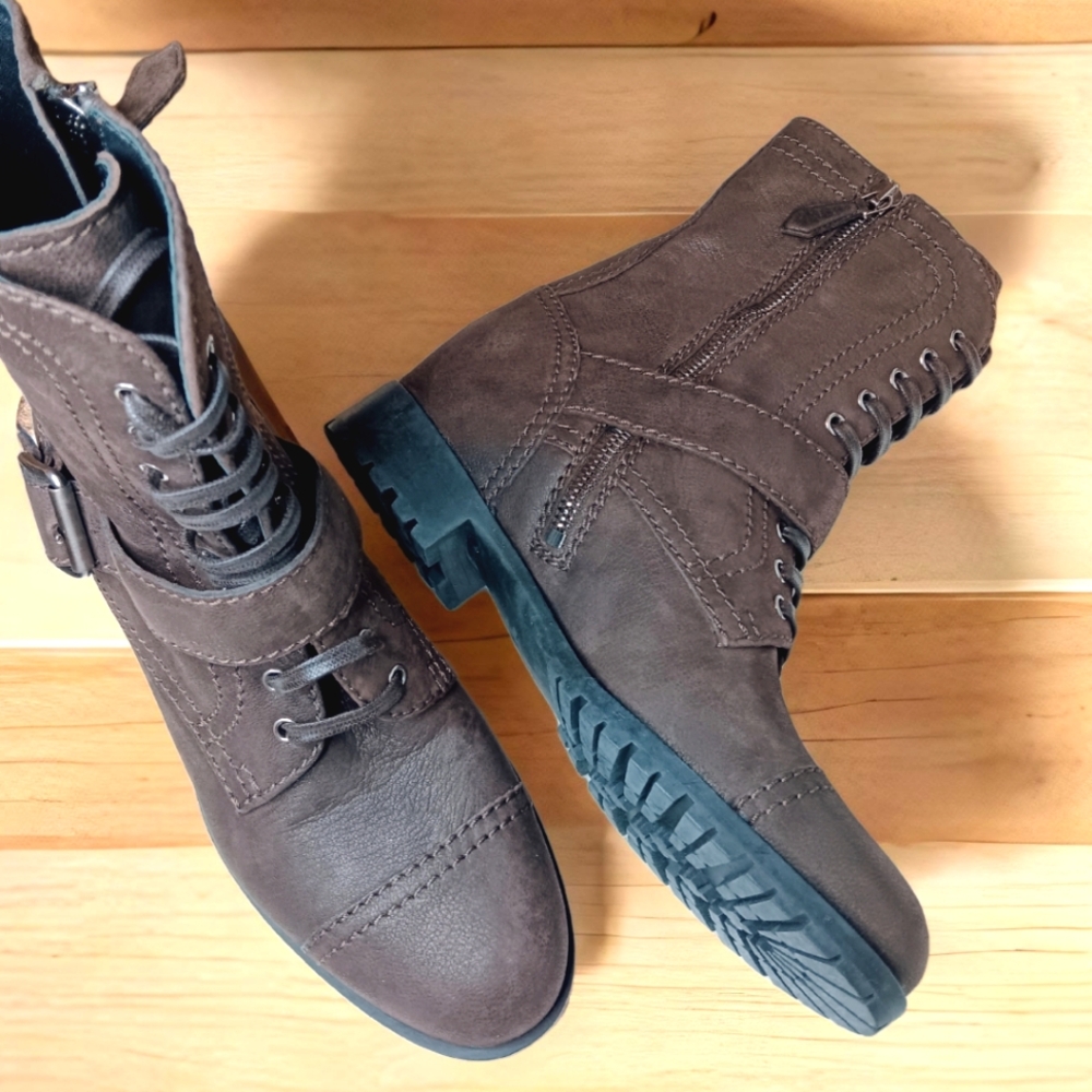 Miu Miu Brown Nubuck Lace Up Ankle Boots Sz 36 US 6 - Picture 10 of 14